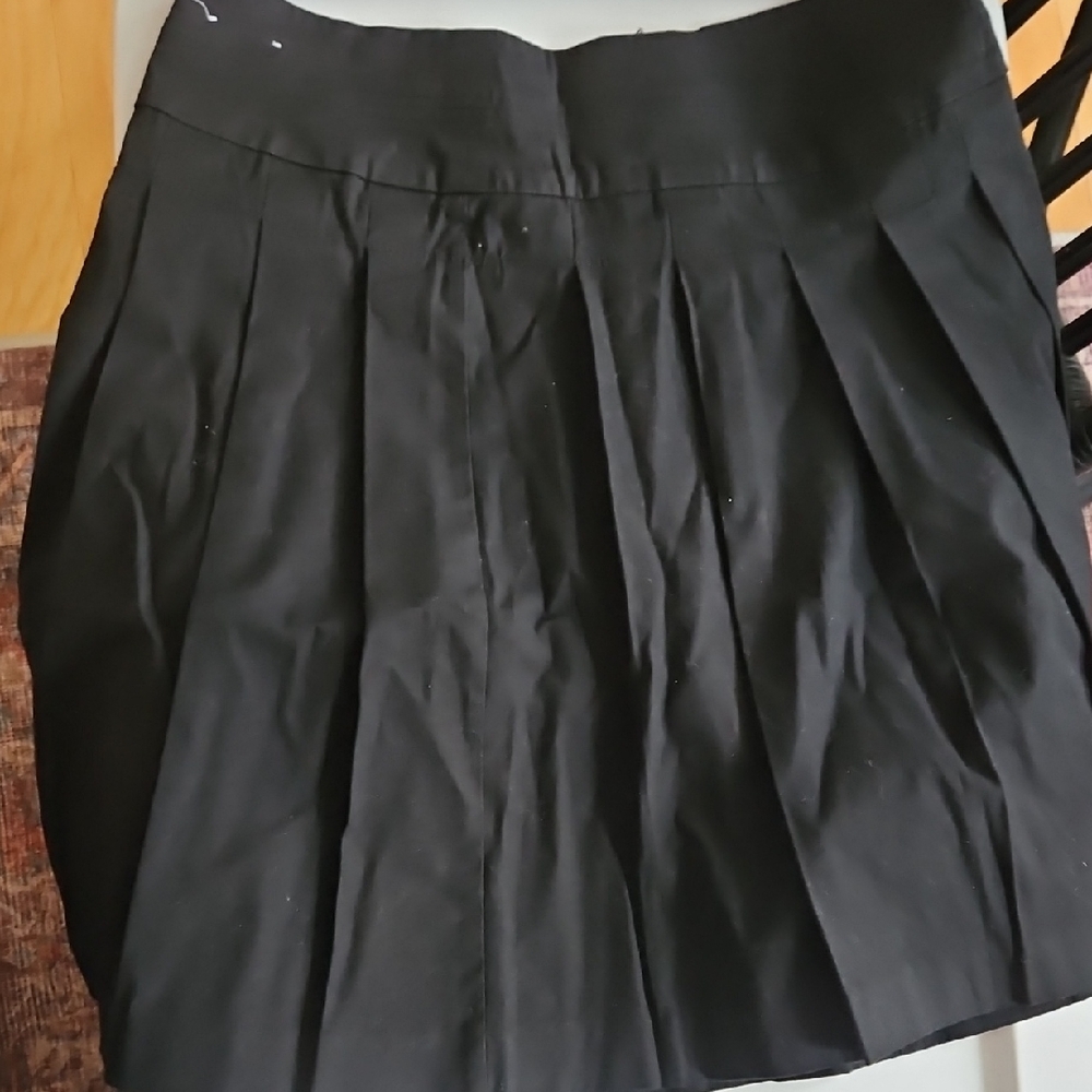Old Navy Black A-Line Pleated Skirt